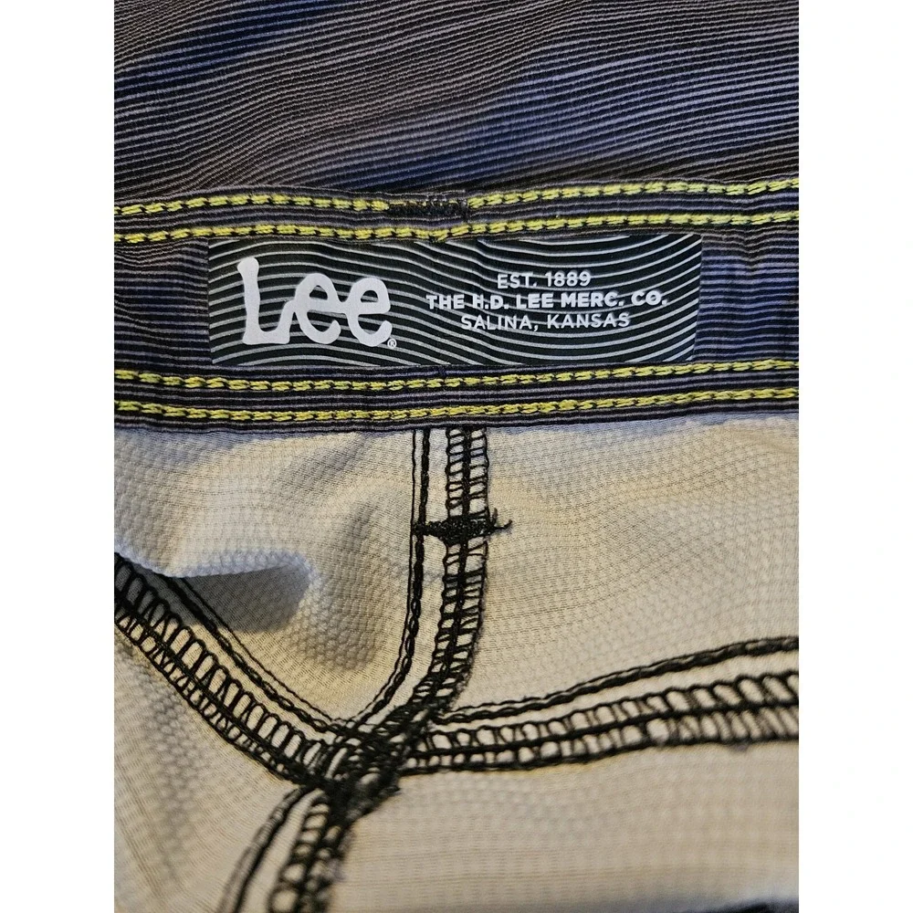 Lee  Swim Trunks Boys Size 18 Charcoal Striped Shorts Adjustable Waist (30x12.5)